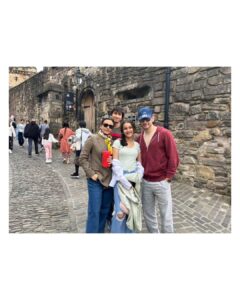 Namrata Shirodkar Instagram - A journey through time!! Exploring #EdinburghCastle... and its intricate architecture!! #Scotland 🏴󠁧󠁢󠁳󠁣󠁴󠁿🏰

@urstrulymahesh @gautamghattamaneni @sitaraghattamaneni