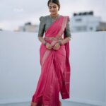 Namratha Gowda Instagram - Endless love for Mysore silk sarees. 🙈 Makeup and hair: @ck_studios26 @makeupby_tejashwini Jewellry: @thespatika PC: @umesh__photography___