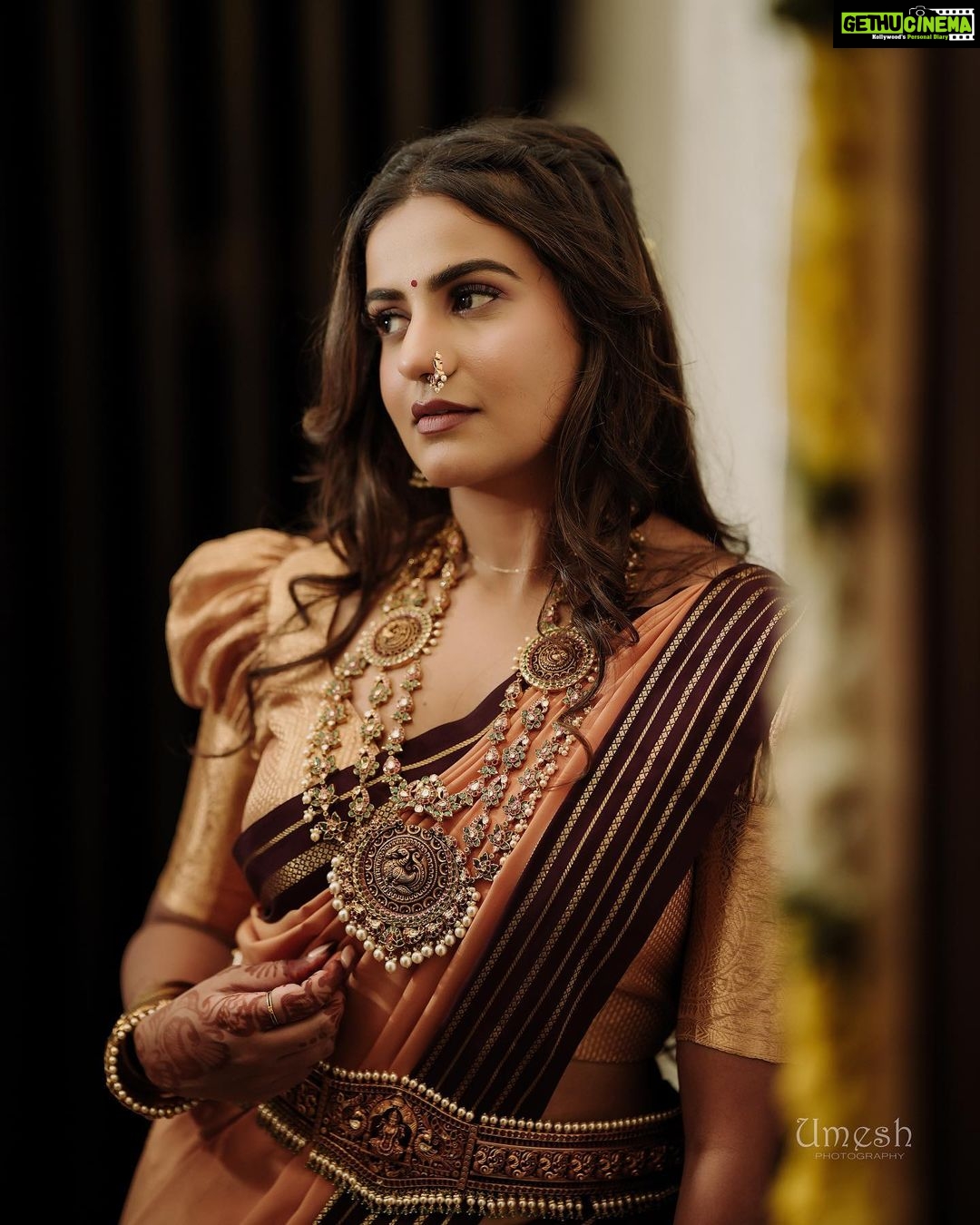 Namratha Gowda Instagram - I’m coming for everything I deserve. ✨ Jewelry: @gajraj_jewellers Makeup and hair: @makeoversbyamitha_lekha PC: @umesh__photography___