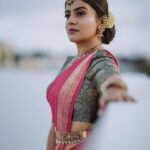 Namratha Gowda Instagram - Endless love for Mysore silk sarees. 🙈 Makeup and hair: @ck_studios26 @makeupby_tejashwini Jewellry: @thespatika PC: @umesh__photography___