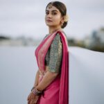 Namratha Gowda Instagram - Endless love for Mysore silk sarees. 🙈 Makeup and hair: @ck_studios26 @makeupby_tejashwini Jewellry: @thespatika PC: @umesh__photography___