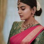 Namratha Gowda Instagram - Endless love for Mysore silk sarees. 🙈 Makeup and hair: @ck_studios26 @makeupby_tejashwini Jewellry: @thespatika PC: @umesh__photography___
