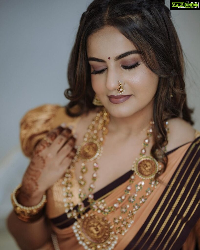 Namratha Gowda Instagram - I’m coming for everything I deserve. ✨ Jewelry: @gajraj_jewellers Makeup and hair: @makeoversbyamitha_lekha PC: @umesh__photography___