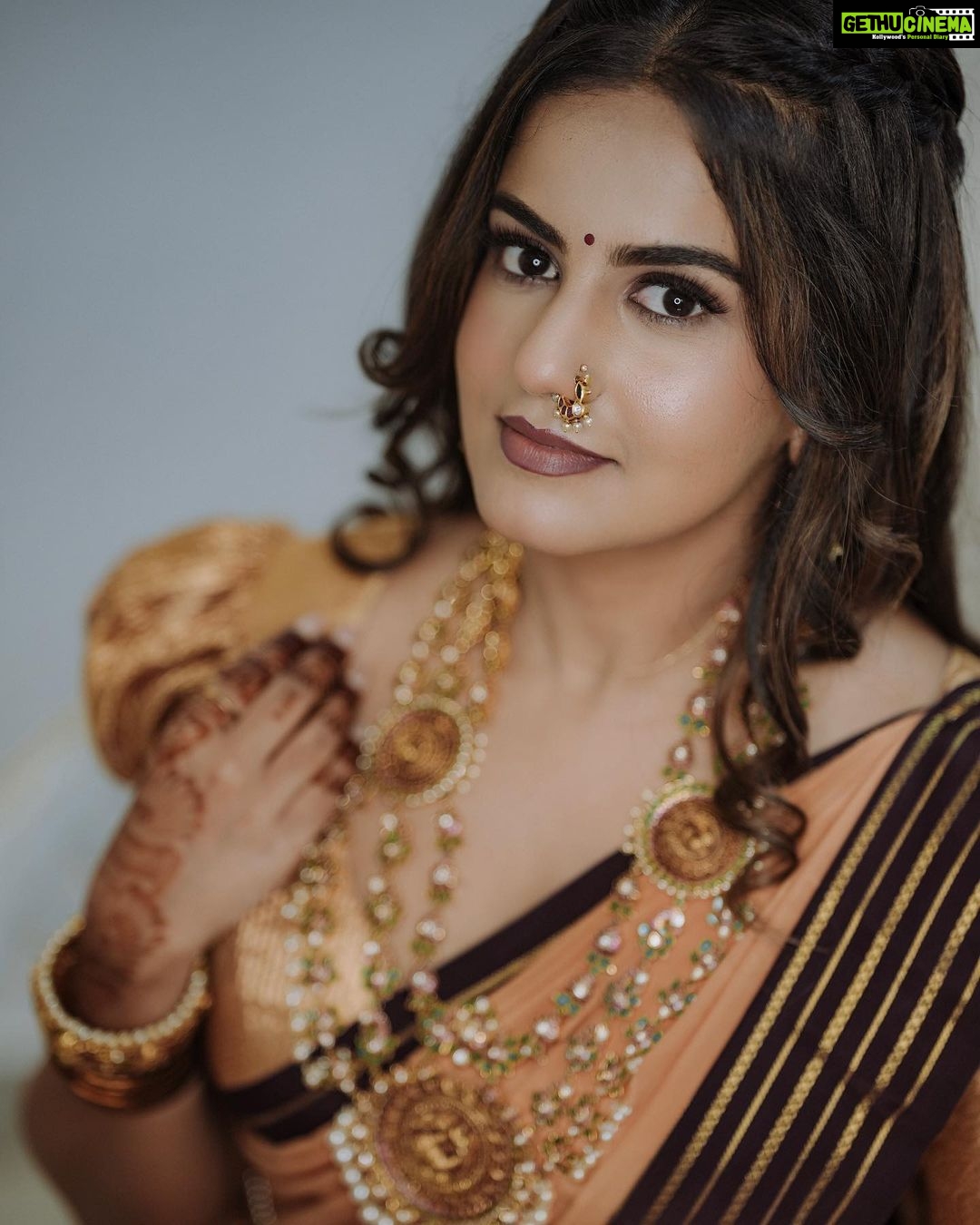 Namratha Gowda Instagram - I’m coming for everything I deserve. ✨ Jewelry: @gajraj_jewellers Makeup and hair: @makeoversbyamitha_lekha PC: @umesh__photography___