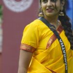 Namratha Gowda Instagram - ಸೀರೆಯಿಂದ ನಮ್ರತಾ ಅವರ ಅಂದ ಹೆಚ್ಚಿದ್ಯೋ ?? ಅಥವಾ ನಮ್ರತಾ ಅವರಿಂದ ಸೀರೆಗೆ ಅಂದ ಹೆಚ್ಚಿದ್ಯೋ ??? ಮುದ್ದಾಗಿ ಕಾಣ್ತಿದ್ದಾರೆ ನಮ್ರತಾ... ನಿಮಗೆ ಏನ್ ಅನ್ಸುತ್ತೆ ? @colorskannadaofficial @officialjiocinema #namratha #namrathagowda #fans #bbk10 #1stcontestant #muchlove #trending #IndianActress #instafam #relentkreationz