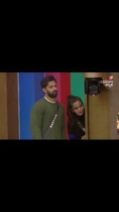 Namratha Gowda Instagram - Haha it’s going to be fun! Don’t miss to watch today’s episode!! @colorskannadaofficial @officialjiocinema #bbk10 #colorskannada #biggboss #season10 #jiocinema #kicchasudeep #relentkreationz