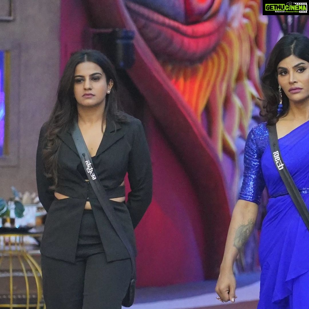 Namratha Gowda Instagram - Shadow is an indication that there is light somewhere. That's the power of Positivity... Thankyou somuch to all the Insta Fam for saving Namratha from last week's elimination ❤️ Keep Supporting 🎉 @colorskannadaofficial @officialjiocinema #bbk10 #biggboss #season10 #colorskannada #jiocinema #namarathagowda #relentkreationz