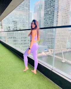 Natasha Doshi Instagram - How I miss waking up to tea with that view 🌇
@doctor.veena need me some you time 🥺❤️
📸 - my dearest @geenu 🫶🏻
.
.
.
.
#morninggram #london #londonlife #photooftheday #photogram #theactressdiary #natashadoshi #allsmiles #happygirlsaretheprettiest #fitgirls #strongnotskinny #thatviewthough #smile #ınstagood #londondiaries