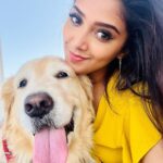 Natasha Doshi Instagram - Loading cuteness overload 🐶 . . #dogmom #bestofme #goldenretriever #dogsofinstagram #noraa #noraathegoldie #photooftheday #natashadoshi #dogsoverpeople #puppylove Mumbai, Maharashtra
