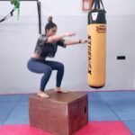 Natasha Doshi Instagram - Witness the fitness junkie 😅 💪🏻 @oouiidojo another sick workout. Loved it! 🙌🏻 Ps - wait for the last move 🤌🏻 #workoutoftheday #boxingtraining #fitnessmotivation #fitspo #workout #workoutmotivation #fitgirlsguide #workoutreels #trainhard #strongnotskinny #fitnessgirl #instareels #feelitreelit #boxjumps