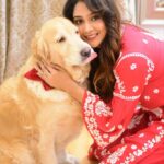 Natasha Doshi Instagram - Hope this new year brings happiness, peace & prosperity in everyone’s life. Happy Gudi Padwa/ Chaitra Navratri / Ugadi Subhakankshalu from Noraa & me 🥰 May god bless everyone ❤️ #allsmiles #feelingfestive #happyheart #happygirlsaretheprettiest #natashadoshi #grateful #loveandlight