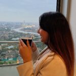 Natasha Doshi Instagram - Chai with a view of my favourite city ☕️❤️ 📸 - @benji_fernandes #london #travelingram #londoncity #natashadoshi #chai #tealover #happyheart #happygirlsaretheprettiest #feelingcute #londonskyline #viewforview #thatview London, United Kingdom