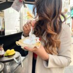 Natasha Doshi Instagram – Good food, good mood 🧡☺️
.
.
#carbloading #wheninlondon #londonfood #londonlife #photogram #natashadoshi #streetfood #portobellomarket #nottinghill #londongram #travel #allsmiles #crepes #yummyinmytummy Portobello Road Market