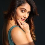 Natasha Doshi Instagram - And everybody’s watching her, but she’s looking at you 🐒 📸 - @janisagar #photoshoot #sundaymood #theactressdiary #natashadoshi #portraitmood #happygirlsaretheprettiest #closeup #photooftheday #photogram