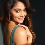 Natasha Doshi Instagram - Glowing with gratitude, positivity, good vibes & the positive feedback on #Kothalarayadu 🥰 Dhanalakshmi says Thankyou ❤️ 📸 - @janisagar #goodmorning #happy #theactressdiary #natashadoshi #kothalarayadu #portraitphotography #positivevibes #happyheart #telugucinema #tollywood #saturdaymood #shoot #happygirlsaretheprettiest #allsmiles