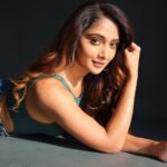 Natasha Doshi Instagram - Gearing up to see you in the theatres soon 🎥🎞 Are you ready? ☺️ 📸 - @janisagar #telugucinema #theactressdiary #natashadoshi #tollywood #kothalarayudu #release #portraitphotography #hyderabad #nomakeup #nofilter