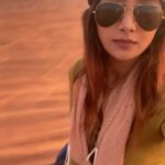 Natasha Doshi Instagram – Never getting over sunsets. So pretty. Just so pretty! This was pure magic 😍🏜🦉
#dubai #adventuretime #feelitreelit #instareels #desertsafari #natashadoshi #sunset #beautiful #loveandlight #chasingsunsets #goldenhour #travelgram Dubai, UAE
