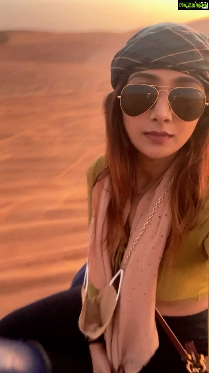 Natasha Doshi Instagram - Never getting over sunsets. So pretty. Just so pretty! This was pure magic πππ¦ #dubai #adventuretime #feelitreelit #instareels #desertsafari #natashadoshi #sunset #beautiful #loveandlight #chasingsunsets #goldenhour #travelgram Dubai, UAE