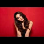 Natasha Doshi Instagram - Now serving : Dr. ND photo-buffet 🍱 . . . . #mood #facedump #theactressdiary #natashadoshi #photogram #photoshoot #blacklove #photooftheday #instadaily #thatdoublelife #dowhatyoulove Mumbai, Maharashtra