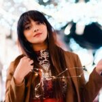 Natasha Doshi Instagram - It really is the best time of the year. Merry everything & happy always 🎄 Ps - the gifts of time & love are truly the most important ingredients of a #MerryChristmas 🎅🏼💕 . . . . #merrychristmas #xmas #christmas2022 #tistheseason #theactressdiary #natashadoshi #besttimeoftheyear #photooftheday #allsmiles #merry #hohoho London, United Kingdom