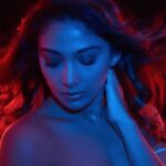 Natasha Doshi Instagram - Dekho, magar pyar se 💕 #WhatsYoursWillFindYou 🐒 📸 - @kurushthakurphotography Location - @backstage_mumbai