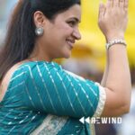 Navaneet Kaur Instagram - आखिरी सांस तक जो एक व्यक्ति आपको सबसे ज्यादा प्यार करेगा, वो है आप खुद। खुद से प्यार कीजिए! खुद पे विश्वास कीजिए!! खुद का साथ दीजिए! सामर्थ्यवान है आप! विजेता है आप!