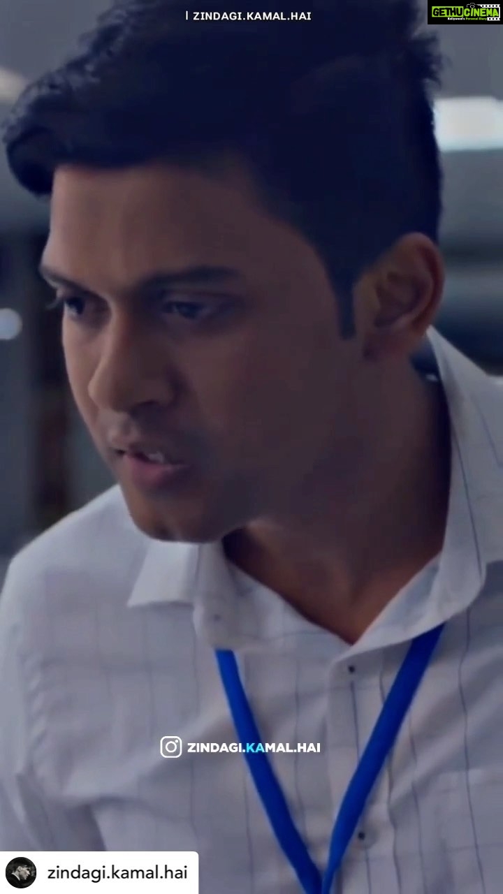 Naveen - 122.3K Likes - Thanks for all the love. I see this being shared everywhere even now . Kya zindagi sirf Sunday ko jeene ke liye hai ? What ru doing with your other half day today ? #Monologue #halfday #zindagi #throwback