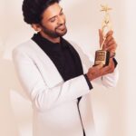 Naveen Instagram - BEST ACTOR AWARD. SIIMA AWARDS. Enjoy the show on @geminitv today. Thank you for all the love ❤️ #JathiRatnalu
