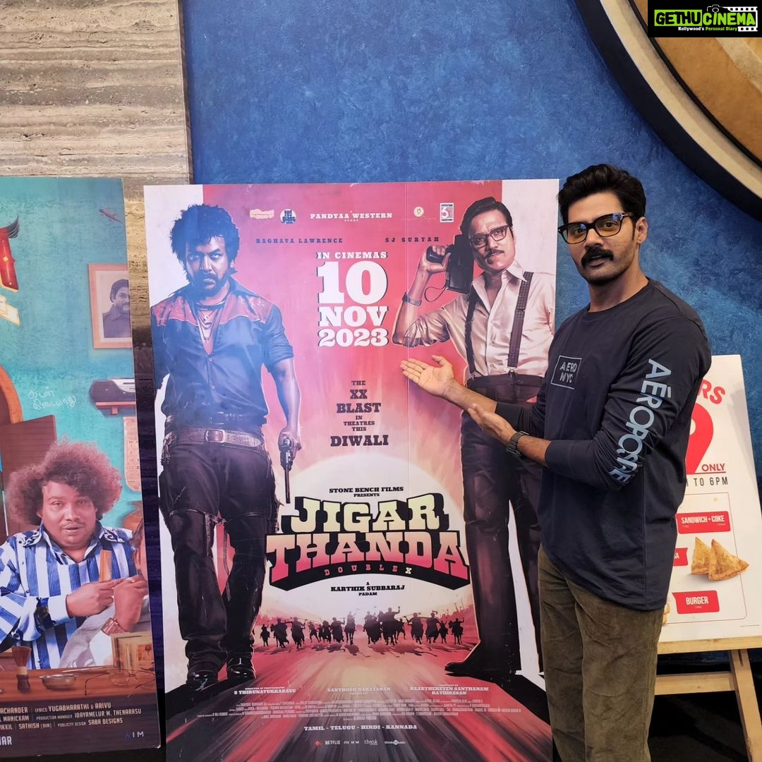 Naveen Chandra Instagram - A KARTHIK SUBBARAJ PADAM #jigarthandadoublex this Diwali 🔥🔥🔥 @arsali461