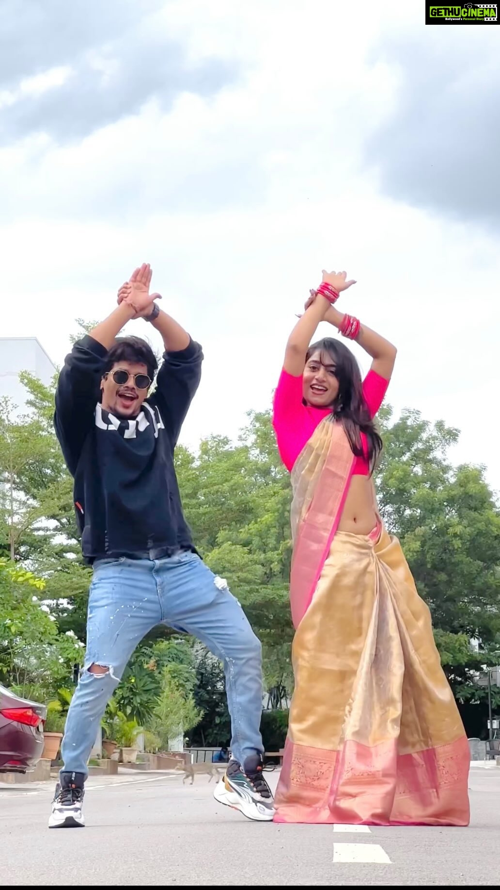 Nayani Pavani - 337.7K Likes - Rammaya Vastavayya 🕺🏻
Vc : @happy_portraits_photography
#mehaboobdilse #dance #telugu #nayanipavani #trending #jawan #sharukkhan #rammayyavasthavayya