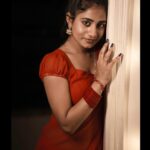Nayani Pavani Instagram - Madi dachukunna, rahasyanni vethiketi ni choopunapedela.. Ni neeli kannulo, padi munakalestunna, na manasu theledela… Giligintha pedutunna, ni chilipi talapulatho yemo ela vegadam… Outfit : @pari.designers_ Shot : @mr_may_photography