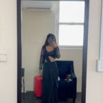 Nayani Pavani Instagram - Good things takes time 🖤 Beautiful outfit : @harinireddym 🫰🏻 Australia