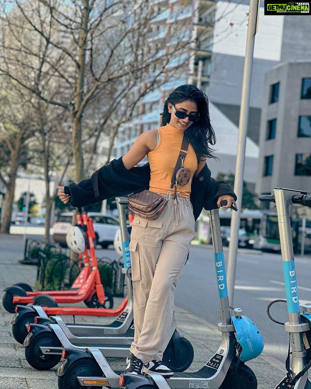 Nayani Pavani Instagram - Today is going to be one of my most memorable day in my life 🥹🫶. Never imagined me hosting a show in international but its happening today im hosting a show today in Perth Australia 🧿. So many emotions running in me right now . Nervousness, happiness, exitement , overwhelmed soo many which i can’t put into words . One thing i need is your blessings and power 🥺. This is all i can say that “What’s happening in my life is nothing without you all “ Thankyou soo much for your constant love towards me 😭 Love you all sooo freaking much ❤️🔥 Perth, Western Australia