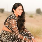 Neeru Bajwa Instagram – ♠️ 

Hair/concept @hairbyramacoiffeur 
Photographer @thevideowala 
Styled by @weddingstylist_am 
👗 @kaynaatbyaanchalsawhney