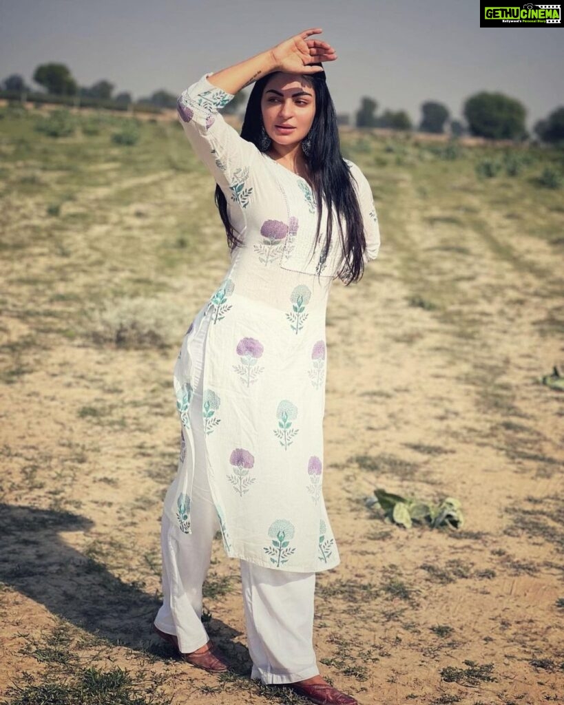 Neeru Bajwa Instagram - 🤍✍️🎥