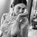 Neeru Bajwa Instagram - Perfume is a story in odour Sometimes poetry in memory💕 #shayar #april19 @hairbyramacoiffeur