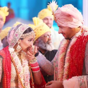 Neeti Mohan Instagram - These pictures popped up on my phone today. How I wish to Recreate and Relive these moments again. 

Lets get married again @nihaarpandya 🥹

Not an anniversary post!