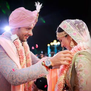 Neeti Mohan Instagram - These pictures popped up on my phone today. How I wish to Recreate and Relive these moments again. 

Lets get married again @nihaarpandya 🥹

Not an anniversary post!
