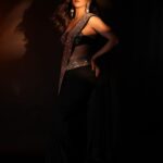 Neeti Mohan Instagram - I said yes to Black ♠️ Fit @motifsbysurabhididwania X @theworldofanandsharma Styling - @shreyandurjastyle Hair - @dwyessh_hairwizard @rasilaravariamua Makeup - @ritickasjalan Photography - @souravsharmaofficial