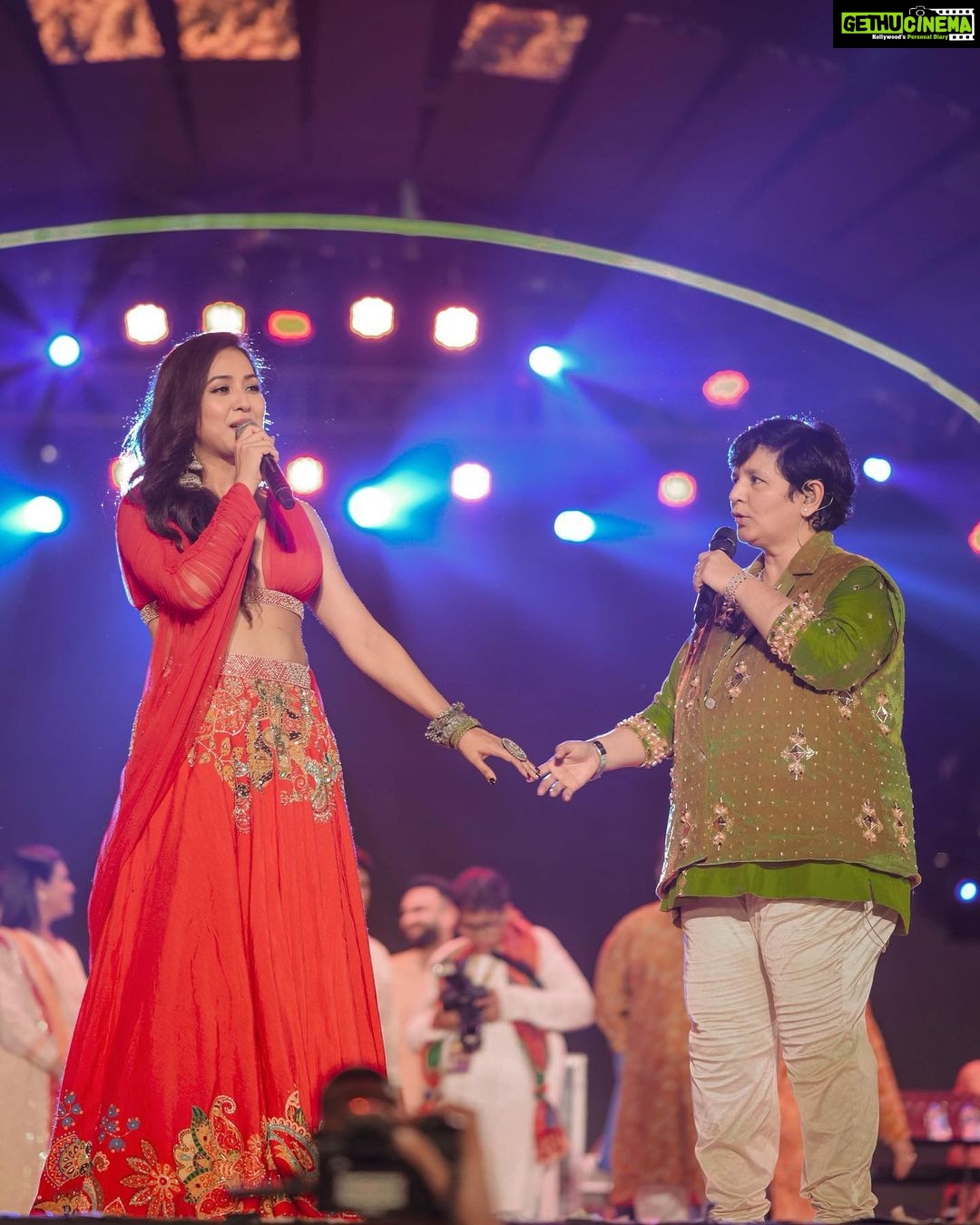 Neeti Mohan Instagram - Me doing Garba things ❤️ Styling - @shreyandurjastyle Outfit - @aayushimaniarofficial Jewellery - @_phullara_ @the_beta_girl Glam - @ritickasjalan @reshmakhan_hair 📷 - @souravsharmaofficial