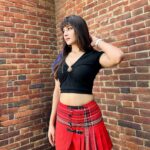 Neha Khan Instagram –
