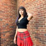 Neha Khan Instagram –