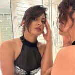 Neha Khan Instagram -