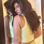 Neha Khan Instagram –