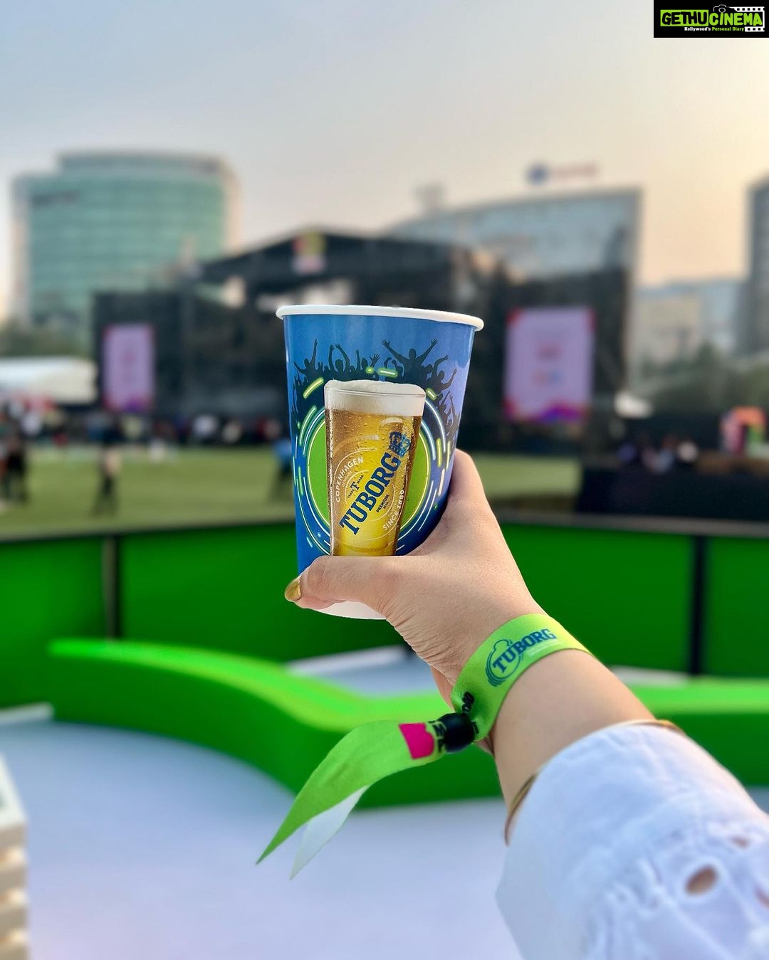 Nehalaxmi Iyer Instagram - A musical journey through the heart of Bollywood β our concert experience! ππ»πͺ©πΊπͺ
With @tuborgzerosoda #Tuborg #Opentomore #WhyNot Jio World Garden