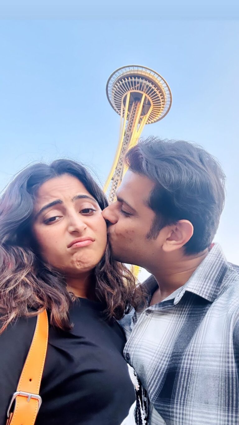 Neil Bhatt Instagram - Oh hoo hoo hmm hmm hmmmmmmm 🤪😂 VC @shikha_bhatt 🤗 #aishwaryasharma #neilbhatt #couplegoals #zarahaulehaulechalomoresajna #neilkiaish