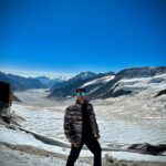 Neil Bhatt Instagram - In between lakes, in between good times @interlaken 😍 What a beauty @myswitzerlandin @jungfraujochtopofeurope #jungfrau #ineedswitzerland #neilbhatt #interlaken