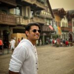 Neil Bhatt Instagram - LEAVENWORTH left me longing for more 😍👌🏽 #neilbhatt #leavenworth #washington #bavaria #theme #beautiful Leavenworth Bavarian Town