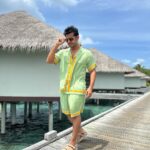 Neil Bhatt Instagram - Easy peasy, 🆒 & breezy 😎 Styled by - @purvabansal5 Outfit by - @sleepinplush #neilbhatt #cool #outfit #maldives