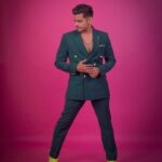 Neil Bhatt Instagram – Fluorescent essence!!! 

Styling by- @riddhirgandhi 
Photos by- @_yash_warpe 
Managed by- @pratik.maheshwari 

#neilbhatt #pink #flourescent #photoshoot